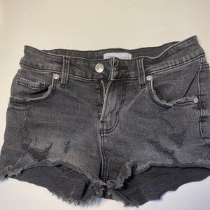 Low rise girls Zara jean shorts